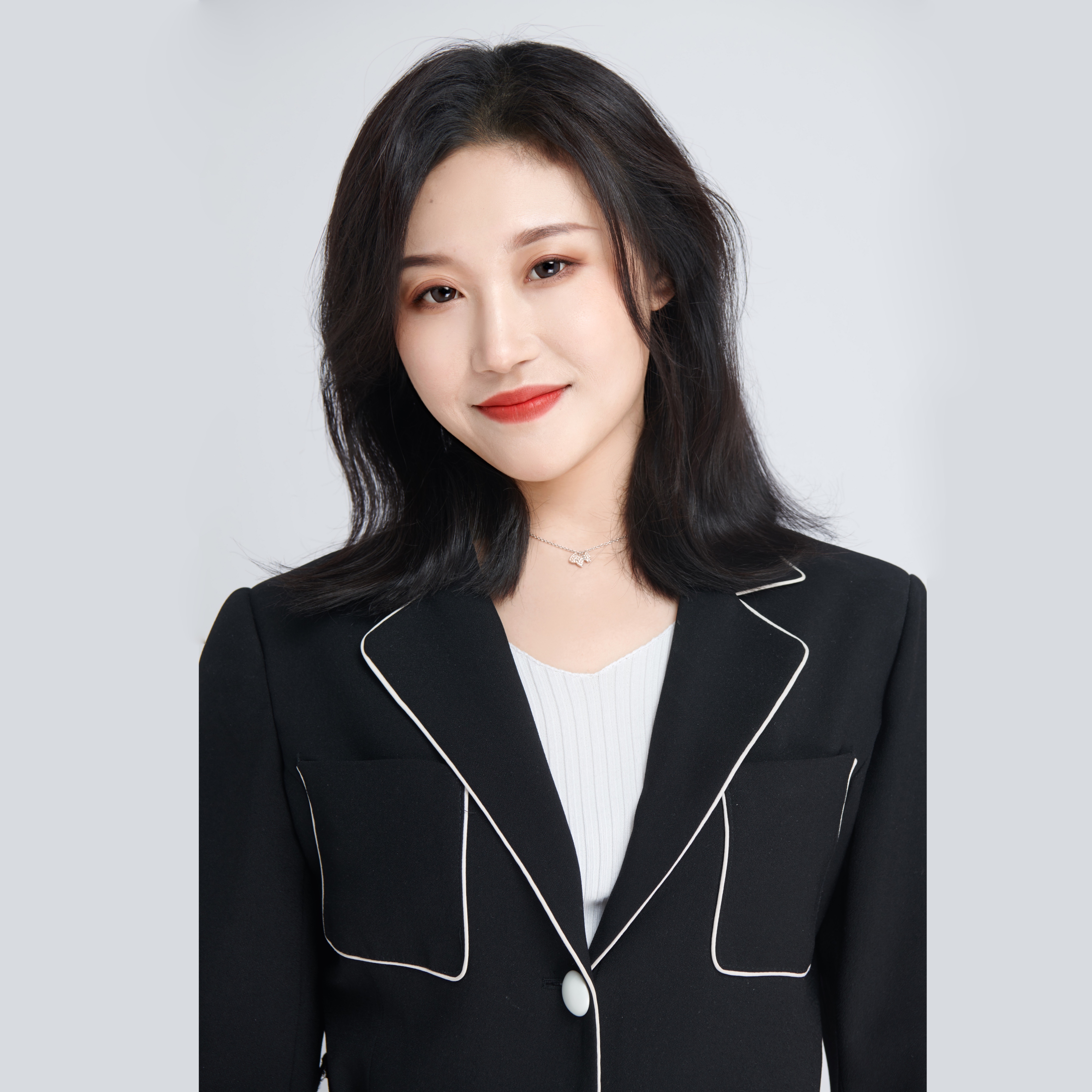 王羽佳